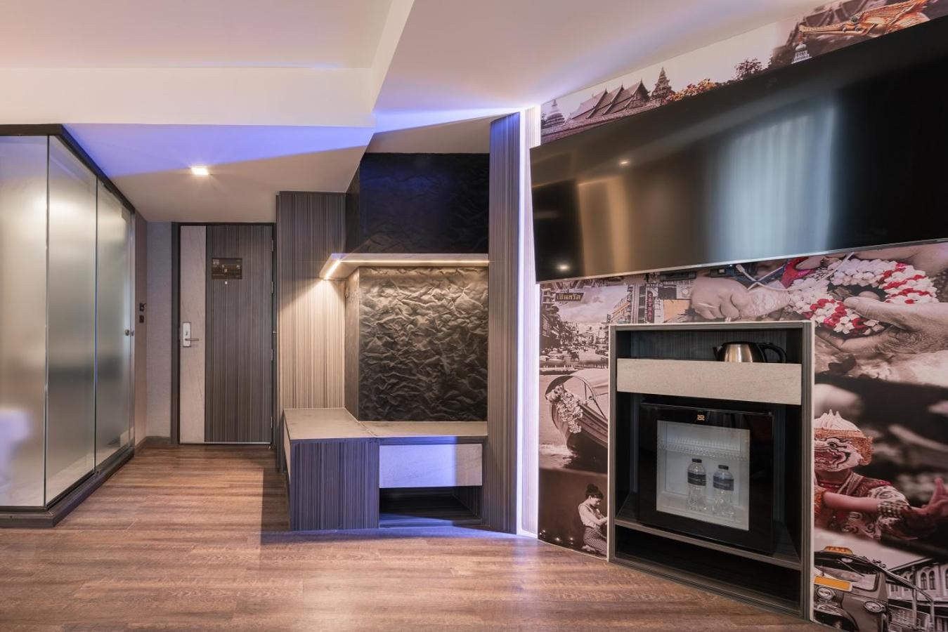Aspira Gems Center Silom Hotel Bangkok Room photo